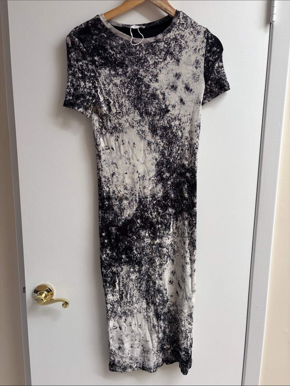 Zara Stretch Women’s Black & White Tie-Dye Short Sleeve Midi Dress